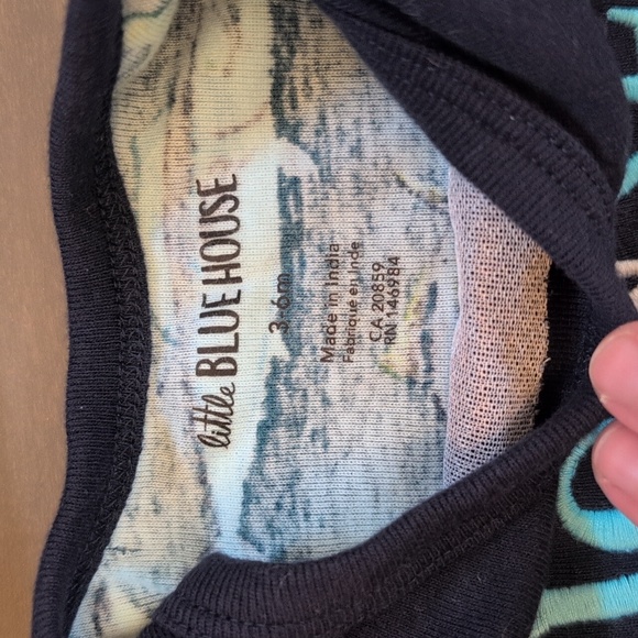 Little Blue House Game Fish Baby Bodysuit with Hat 3-6 months - Picture 6 of 10